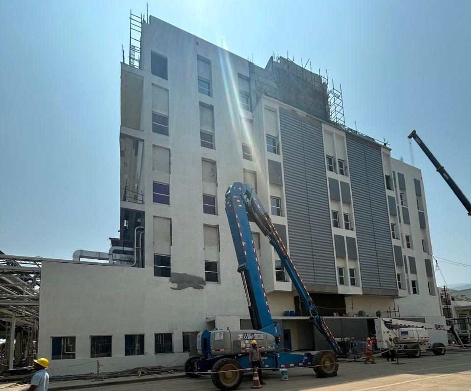 WhatsApp Image 2025-10-24 at 10.05.11 (1)